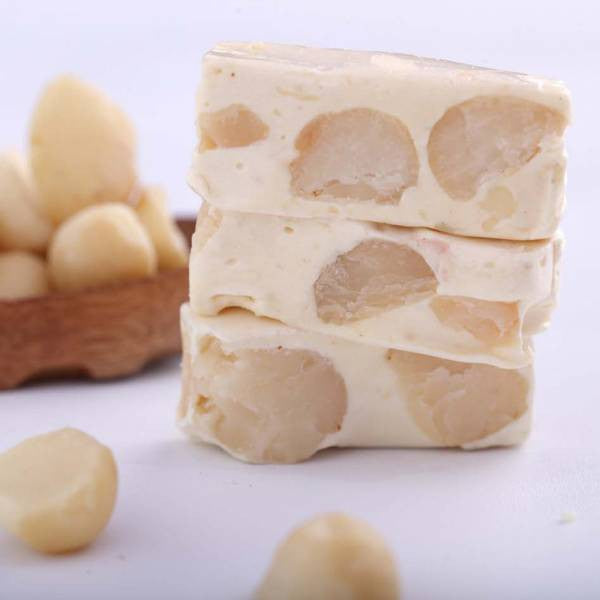 [Cherry Grandfather] Handmade Macadamia Nougat, 200/Pack 櫻桃爺爺 夏威夷火山豆牛軋糖